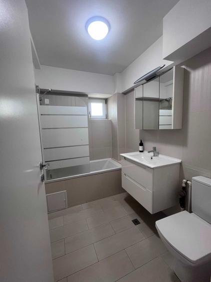 Apartament cu 2 camere semidecomandat în Dorobanți