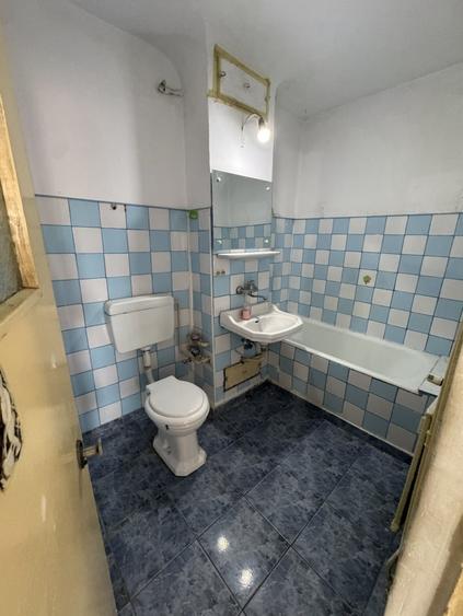 Apartament cu 2 camere decomandat în Malu Roșu