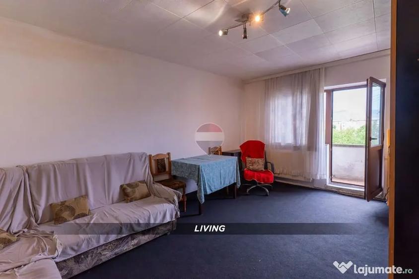Apartament cu 2 camere decomandat în Central