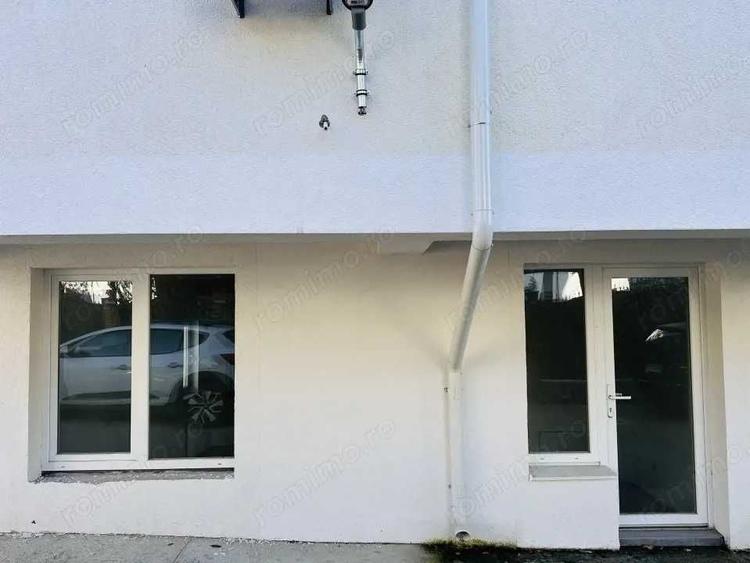 Spațiu comercial, de 34 mp, în Roșu