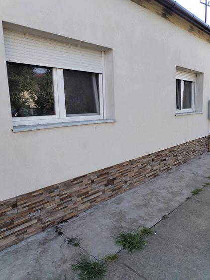 Casă cu 3 camere cu Teren 1720 Mp în Biharia