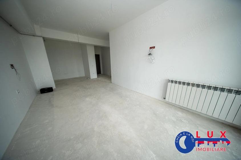 Apartament cu 2 camere decomandat în E3