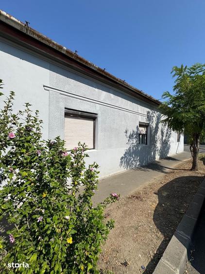 Casă cu 5 camere cu Teren 404 Mp în UTA