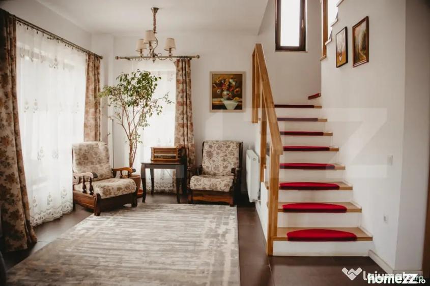 Casă cu 4 camere cu Teren 562 Mp în Iris