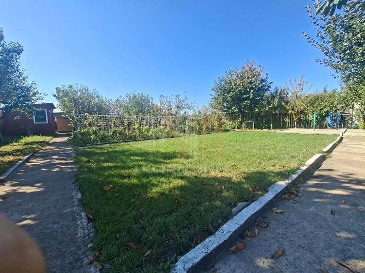 Casă individuală cu 6 camere cu Canalizare în Hărman