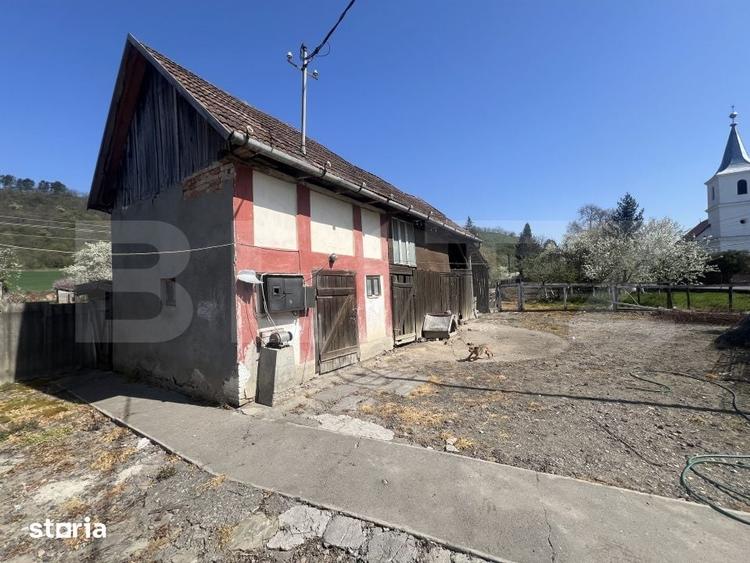 Casă cu 3 camere cu Teren 1263 Mp în Central