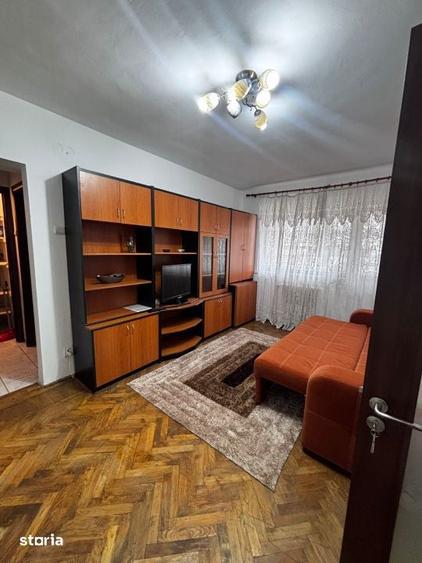 Apartament cu 2 camere semidecomandat în Giulești