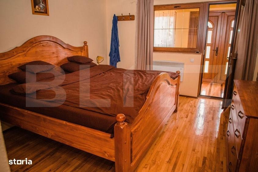 Casă cu 4 camere în Izvoarele