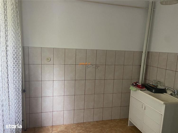 Garsonieră nedecomandată în Gară