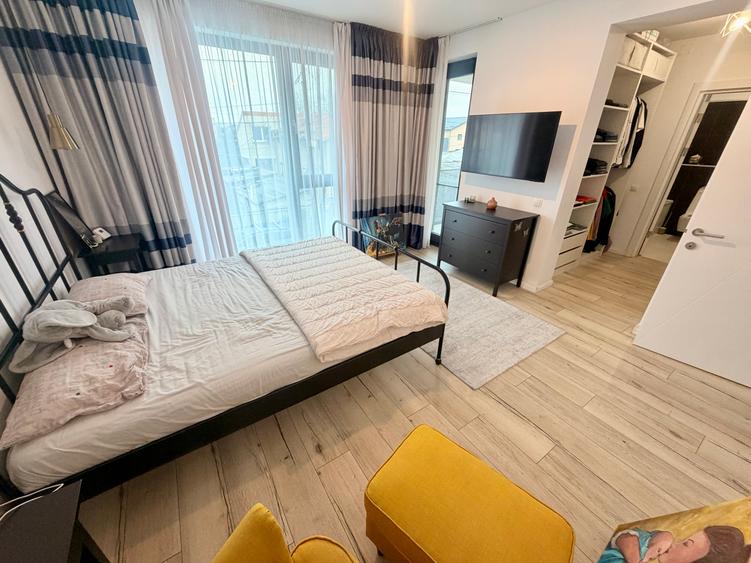 Casă individuală cu 5 camere cu Canalizare în Giurgiului