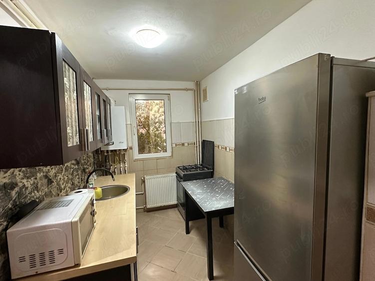 Apartament cu 2 camere semidecomandat în Progresul