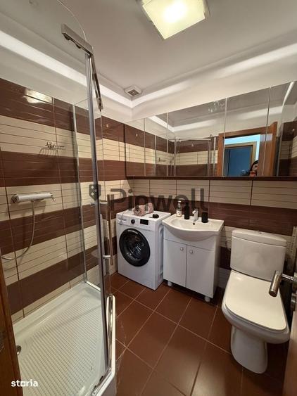 Apartament cu 3 camere în Drumul Taberei