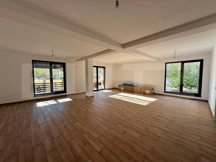 Duplex cu 5 camere cu Canalizare în Ghimbav