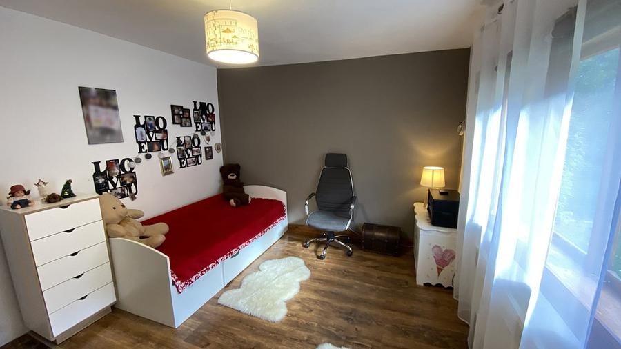 Casă individuală cu 2 camere cu Teren 900 Mp în Tarcău