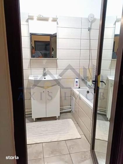 Garsonieră decomandată în Unirii Nord