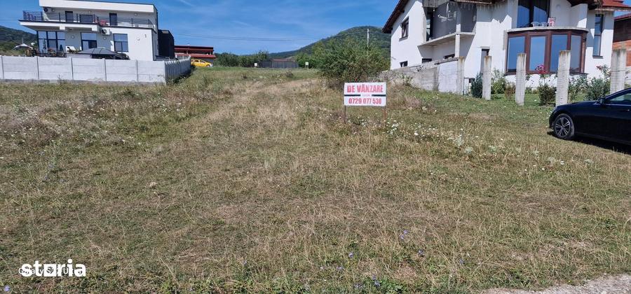 Teren de 485 mp, în Central
