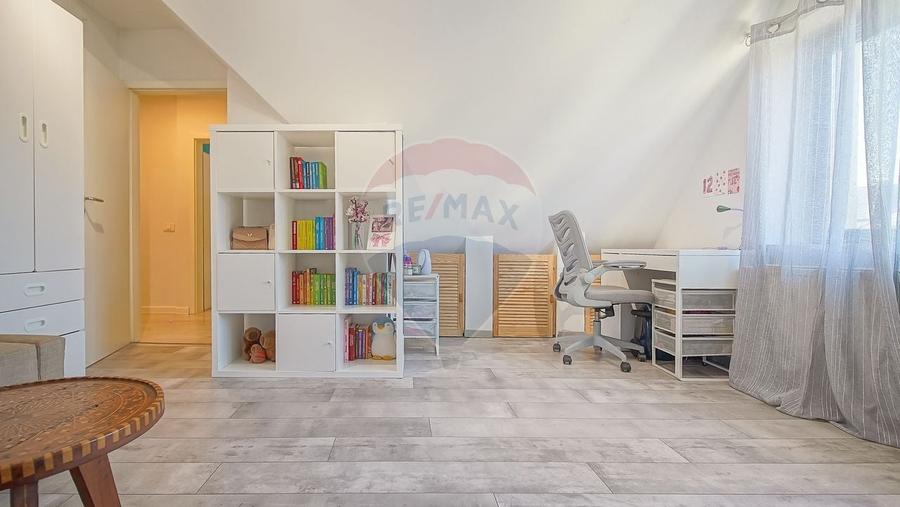 Casă individuală cu 4 camere cu Teren 252 Mp în Griviței