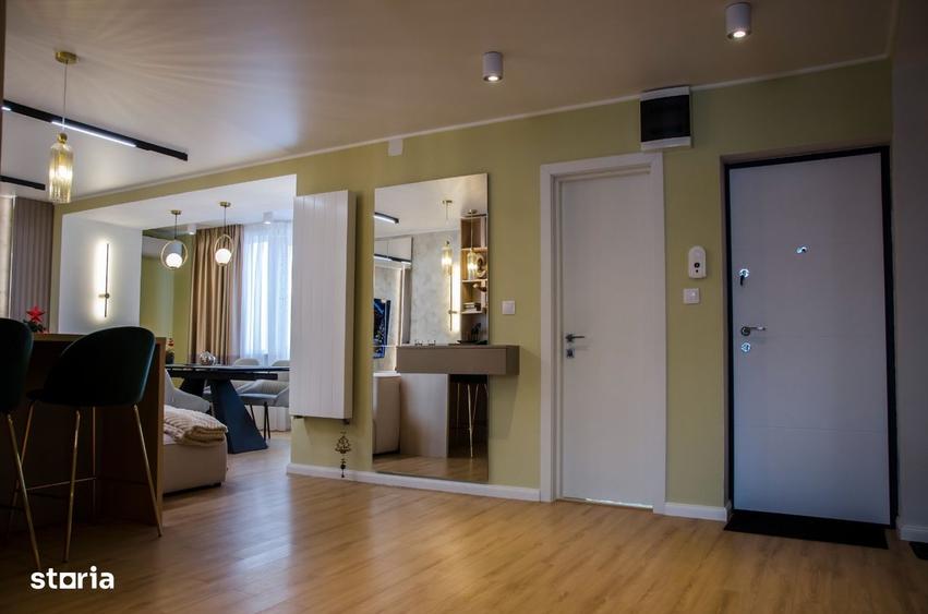 Apartament cu 2 camere decomandat în Central