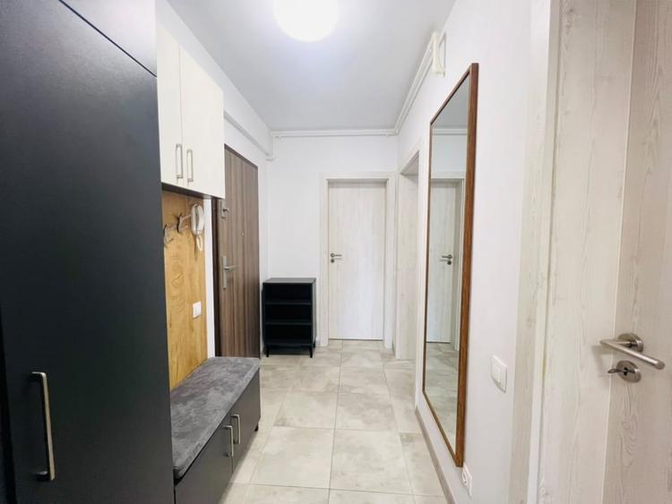 Apartament cu 3 camere, mobilat în Pipera