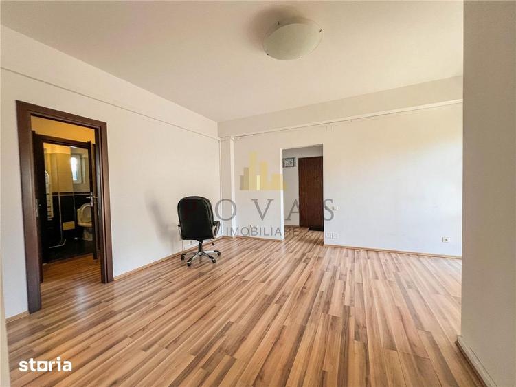 Apartament cu 4 camere în Moșilor