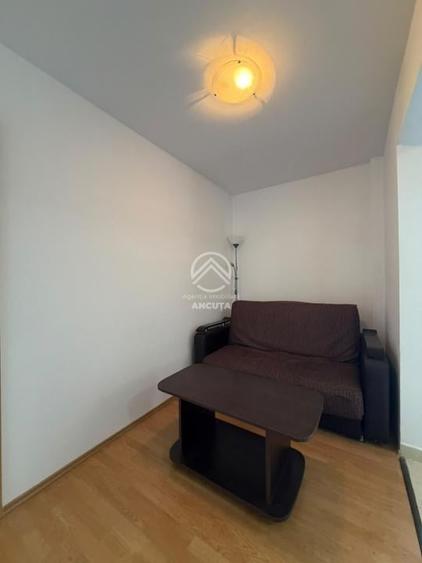 Apartament cu 2 camere decomandat în Calea Turzii