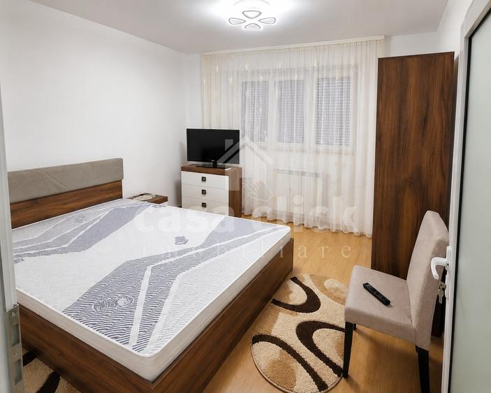 Apartament cu 2 camere decomandat în Micro 14