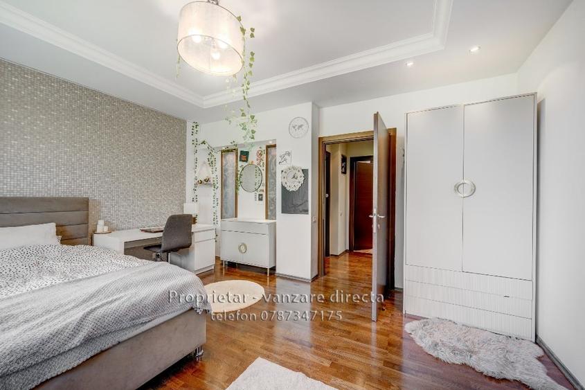 Casă individuală cu 8 camere cu Teren 1000 Mp în Pipera
