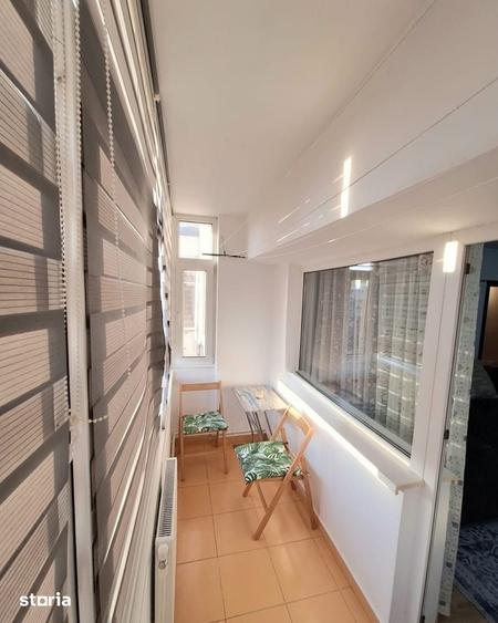 Apartament cu 3 camere decomandat în Coiciu