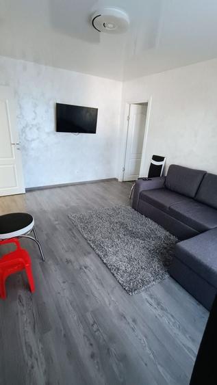 Apartament cu 2 camere semidecomandat în Nufărul