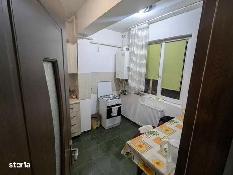 Garsonieră decomandată, mobilată în Apărătorii Patriei