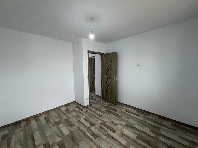 Casă cu Teren 253 Mp în Est