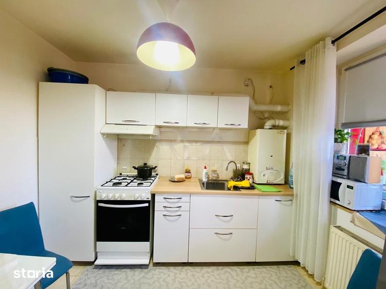 Apartament cu 2 camere semidecomandat în Industriilor