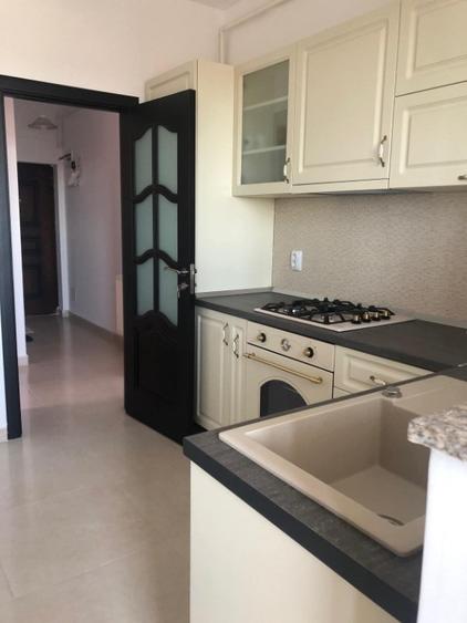 Apartament cu 2 camere decomandat în Prundu