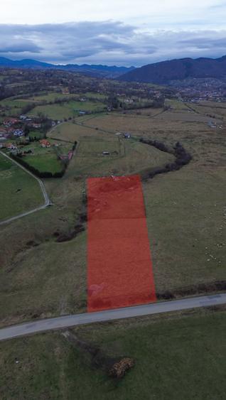 Teren intravilan de 1093 mp, în Tohanu Nou