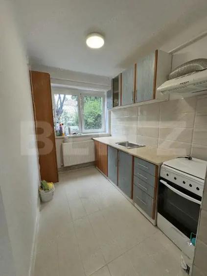 Apartament cu 2 camere semidecomandat, mobilat în Bălcescu