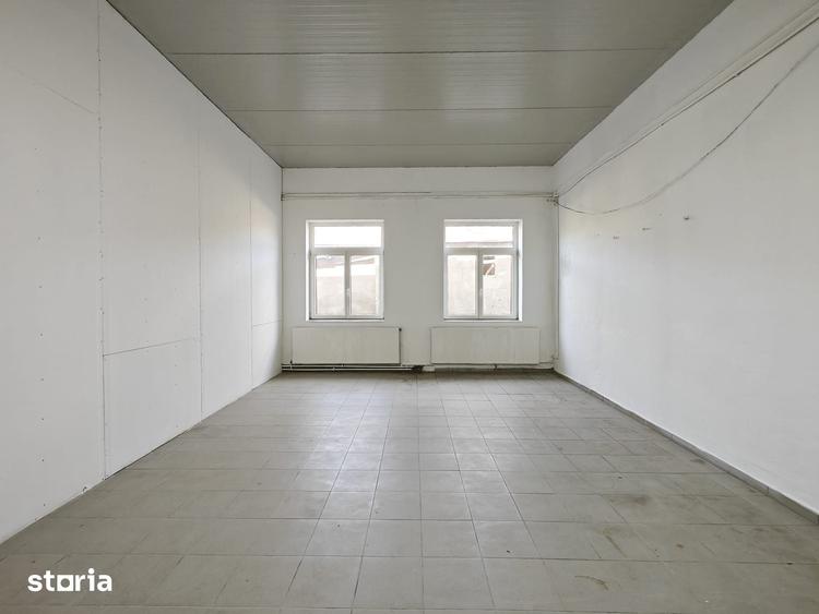 Spațiu comercial, de 663 mp, în Mehala
