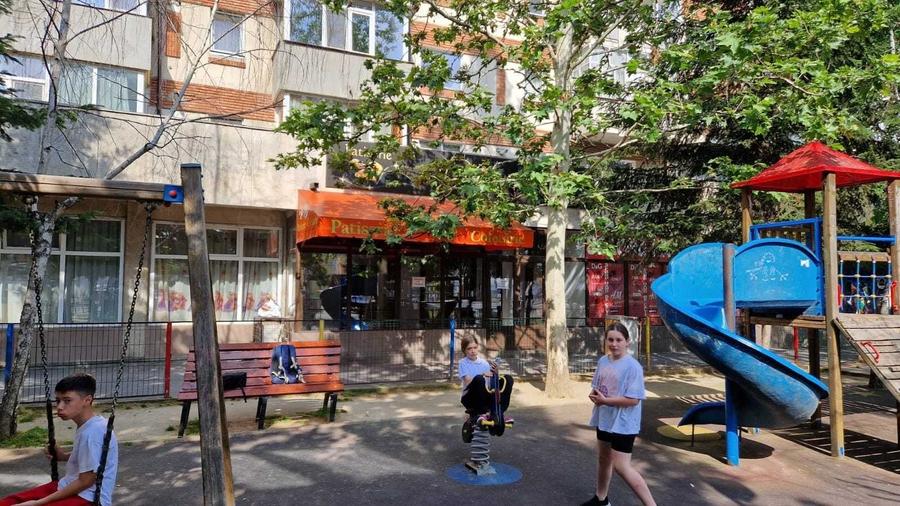 Spațiu comercial, de 60 mp, în Bascov