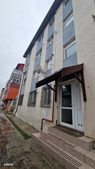 Apartament cu 2 camere în 1 Decembrie