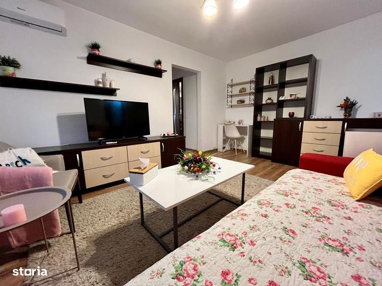 Apartament de inchiriat, 2 camere, semidecomandat, 56 mp, Podu Ros - 9