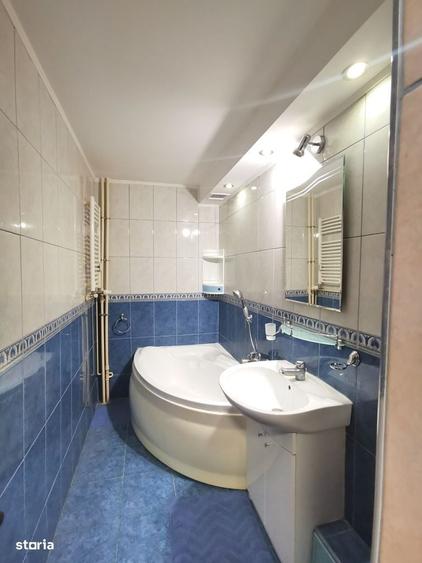 Garsonieră decomandată în Vitan