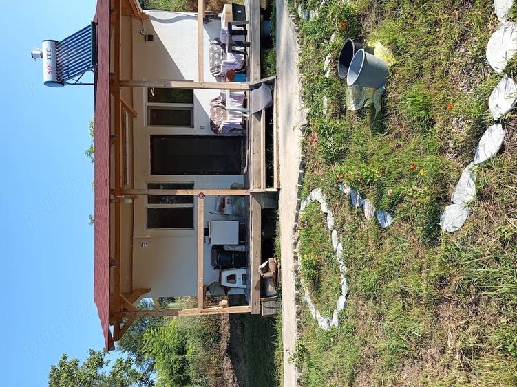 Casă cu Teren 7000 Mp în Mărgăritești