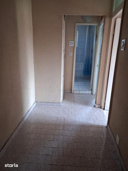 Apartament cu 3 camere decomandat în Exercițiu