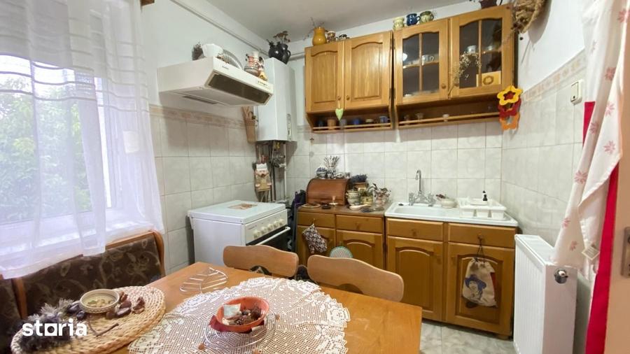 Garsonieră decomandată în Florilor