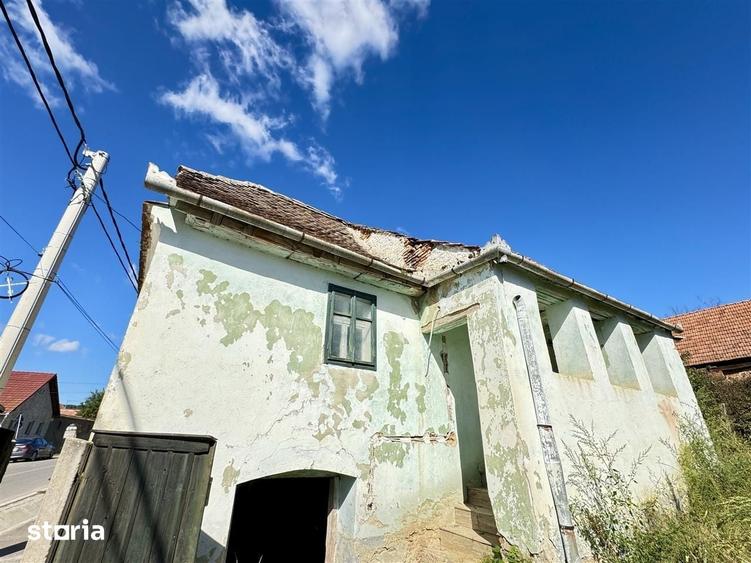 Casă cu 2 camere cu Teren 1278 Mp în Ludoș