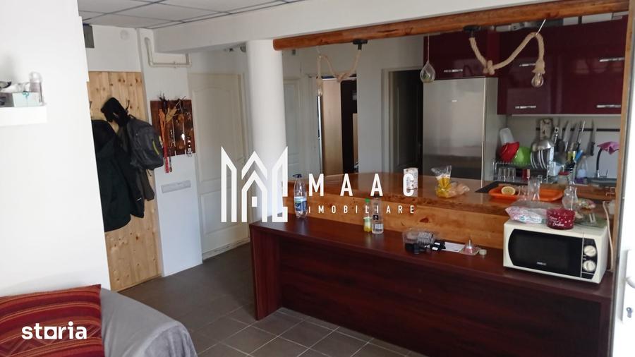Apartament cu 3 camere decomandat în Cedonia