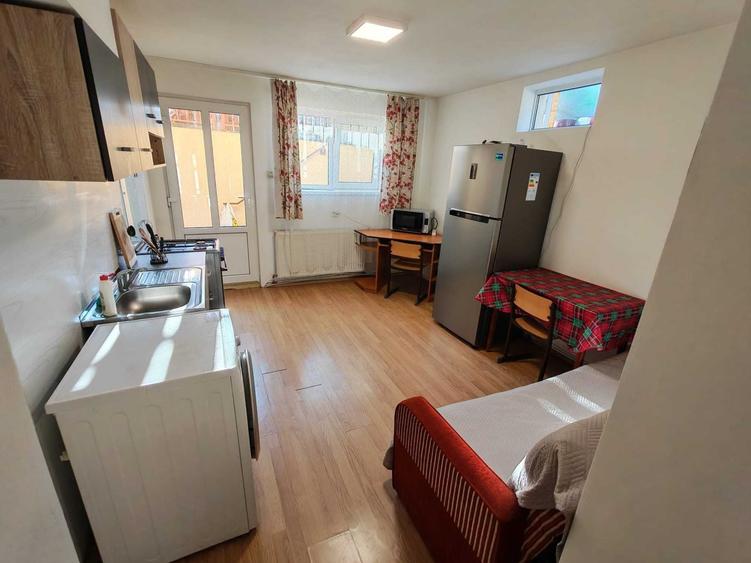 Apartament cu 2 camere semidecomandat în Baciu