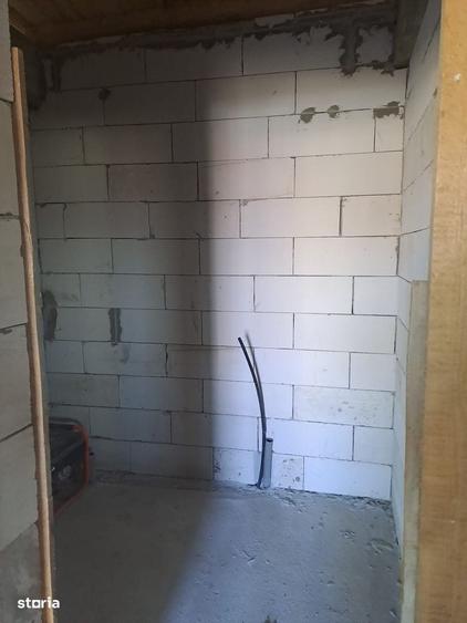 Casă cu 3 camere în Malcoci