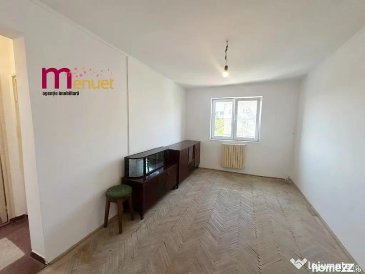Apartament cu 2 camere semidecomandat în Neptun
