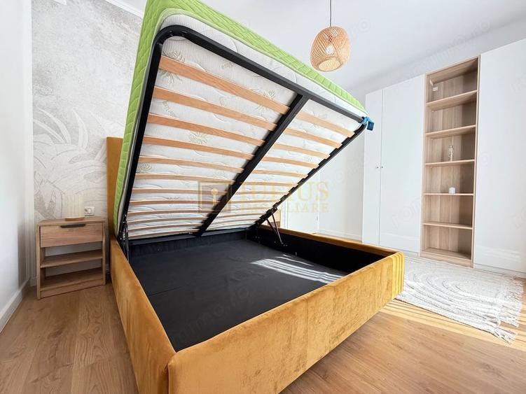 Apartament cu 6 camere decomandat în Central