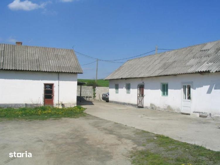 Teren de 6158 mp, în Central